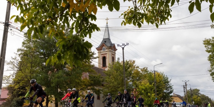 Consiliul Judeţean Timiş organizează un tur ghidat transfrontalier pe biciclete