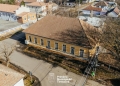 Fonduri europene pentru educație. O clădire abandonată din cartierul Plopi va fi transformată într-o grădiniță modernă de peste 11 milioane de lei