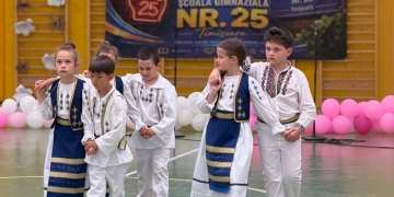 O nouă ediție a festivalului județean „Împreună în Timișoara multiculturală” la Școala Gimnazială Nr. 25 FOTO