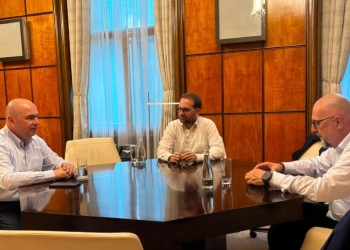 Dominic Fritz: „Guvernul minoritar de dreapta cu Siegfried Mureșan premier este o soluție rezonabilă și responsabilă care poate debloca această criză politică creată de PSD”