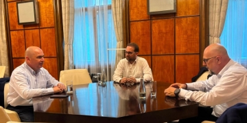 Dominic Fritz: „Guvernul minoritar de dreapta cu Siegfried Mureșan premier este o soluție rezonabilă și responsabilă care poate debloca această criză politică creată de PSD”