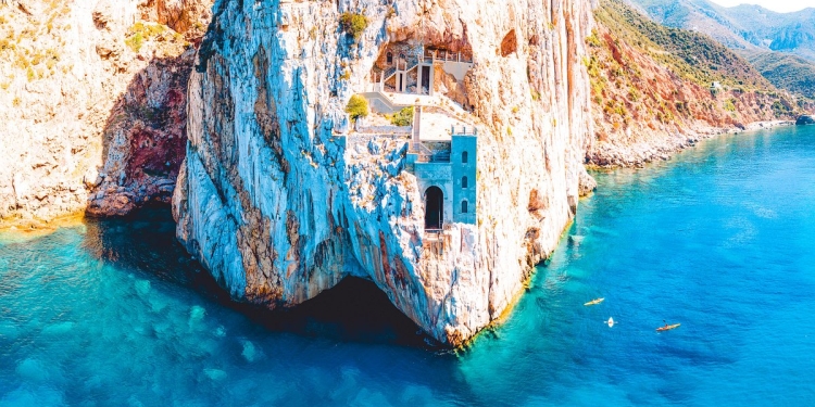 Sardinia, noua destinație care se adaugă pe harta vacanțelor cu zbor direct din Timișoara