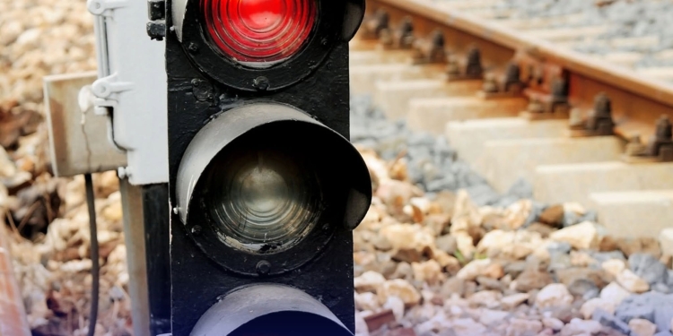 Instalaţii de semnalizare feroviară, modernizate pe mai multe sectoare din vestul ţării
