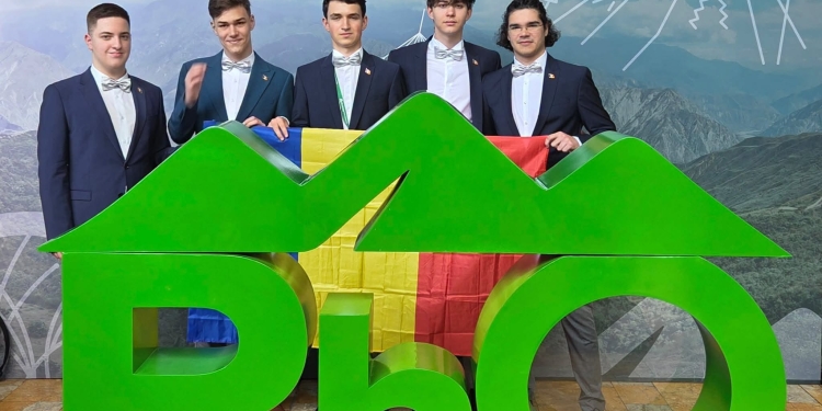 Elev din Timiş, medalia de argint la Olimpiada Internaţională de Fizică