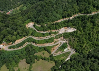 Încep lucrările la primul tronson din drumul spectaculos care va lega Timişul, Caraşul şi Hunedoara
