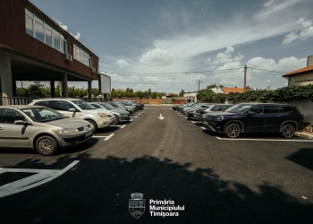Primăria Timişoara a realizat o nouă parcare pe B-dul Liviu Rebreanu