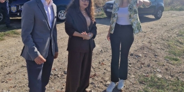 Diana Buzoianu, în control la Săcălaz! Mormane de gunoaie, descoperite pe un câmp FOTO