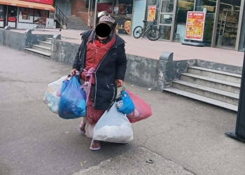 Timişoara, raiul cerşetorilor în sezonul cald! Sute de persoane depistate de poliţiştii locali FOTO