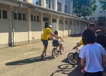 Cursuri gratuite de bicicletă pentru copii în Parcul Copiilor din Timișoara