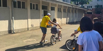 Cursuri gratuite de bicicletă pentru copii în Parcul Copiilor din Timișoara