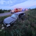 Impact între o maşină şi un tir pe un drum din Timiş! Un bărbat a ajuns la spital