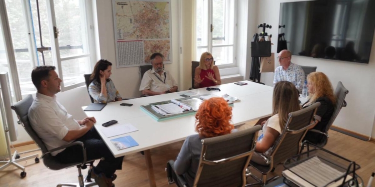 Soluție pentru elevii de la Shakespeare din Timișoara. S-ar putea muta într-o clădire din centrul orașului