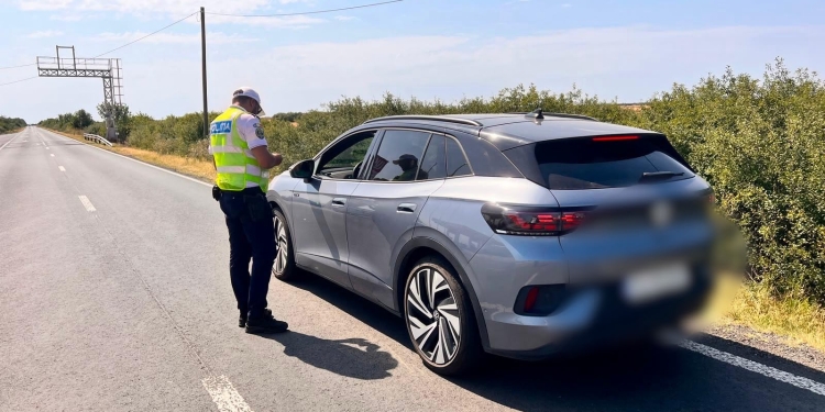 Controale pe DN 6! Poliţiştii din Timiş au aplicat peste 150 de amenzi FOTO