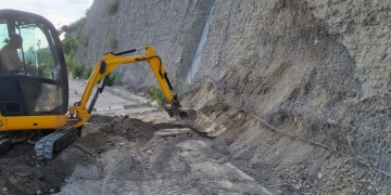 Atenţie, şoferi! Banda de urgenţă, închisă pe un sector al autostrăzii A1, în vestul ţării