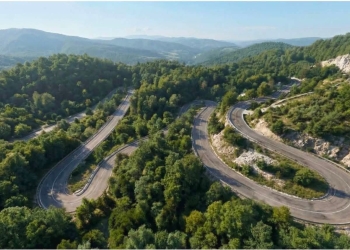 16 kilometri care traversează cele mai frumoase zone montane ale Timișului intră în reabilitare