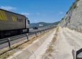 Lucrările de întreţinere a plaselor de protecţie de pe versant pe A1, finalizate FOTO