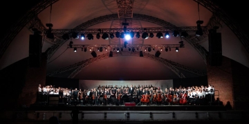 Muzica marilor producții cinematografice, interpretată de 300 de artiști, în Parcul Rozelor din Timișoara