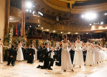 Încep înscrierile la Academia Balului Vienez