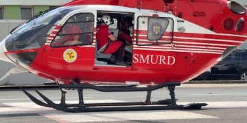 O fată de 13 ani din Timiș și-a atacat tatăl, după ce acesta a rănit-o pe mama ei