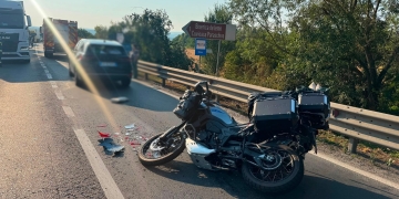 Două persoane aflate pe motocicletă, rănite în urma unui accident la Margina