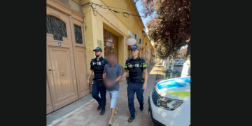 Bărbat din Timiş, arestat preventiv după ce şi-a bătut soţia