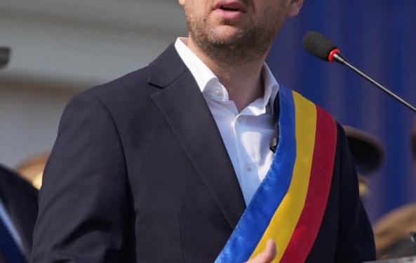 Dominic Fritz pierde mandatul de primar, dacă președintele Dan promulgă noua lege ANI