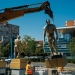 Platoul din fața Sălii Olimpia din Timișoara va fi refăcut. Statuile se întorc la proprietar