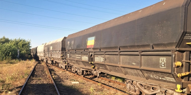 Primele trenuri cu cărbune au ajuns la CET Sud după redeschiderea liniei ferate. Colterm pregătește stocurile și finalizează reparații de 10 milioane de lei