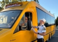 La un pas de tragedie în judeţul Timiş! Şoferul unui microbuz care transporta 14 elevi, beat la volan
