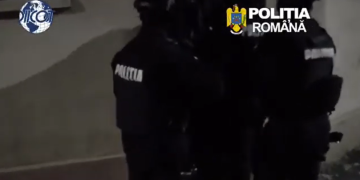 Minori implicaţi în trafic de droguri! DIICOT, zeci de percheziţii în vestul ţării
