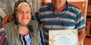 Seniorii și nou-născuții din Remetea Mare, premiați