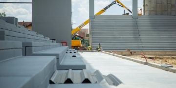 Banii pentru stadion Lego stârnesc dispute la Timișoara. Primăria Timișoara: „Nu am solicitat și nu solicităm niciun leu în plus față de suma stabilită prin acordul cu Consiliul Județean Timiș pentru stadion.”