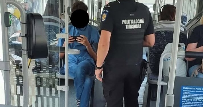 Aproape 900 de amenzi aplicate de poliţiştii locali din Timişoara în urma controalelor în mijloacele de transport în comun FOTO