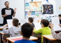 „Școli creative”: 1 milion de lei pentru elevii din Timișoara