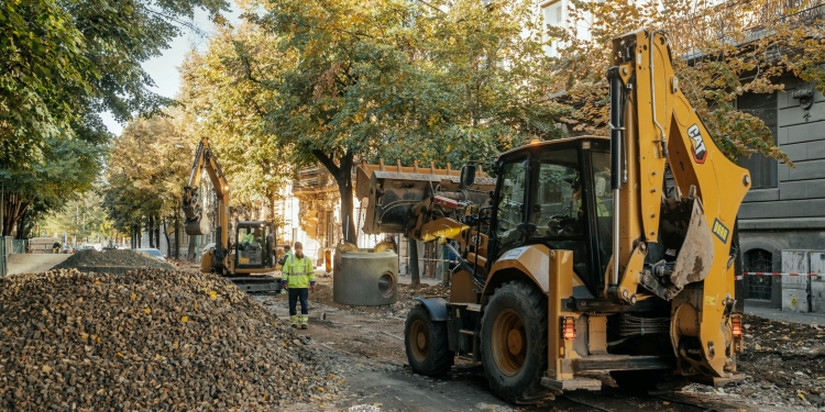 Regenerarea zonei Traian: Primăria Timişoara introduce un sistem special pentru dezvoltarea arborilor FOTO