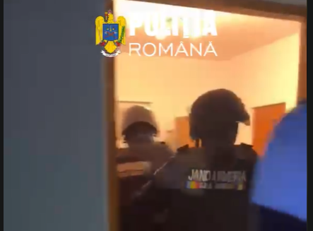 Contrabandişti de ţigări, săltaţi de poliţiştii din judeţul Timiş