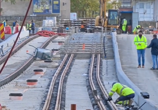 Premieră la Timişoara: liniile de tramvai, integrate în carosabil la pasajul Solventul