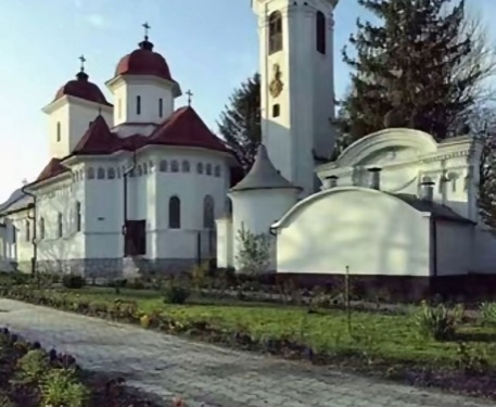 Pelerinaj la mănăstirile din Arad pentru credincioșii din Remetea Mare și Ianova
