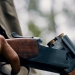 Bărbat căutat cu drone de oamenii legii din Banat, după ce a furat o armă de vânătoare
